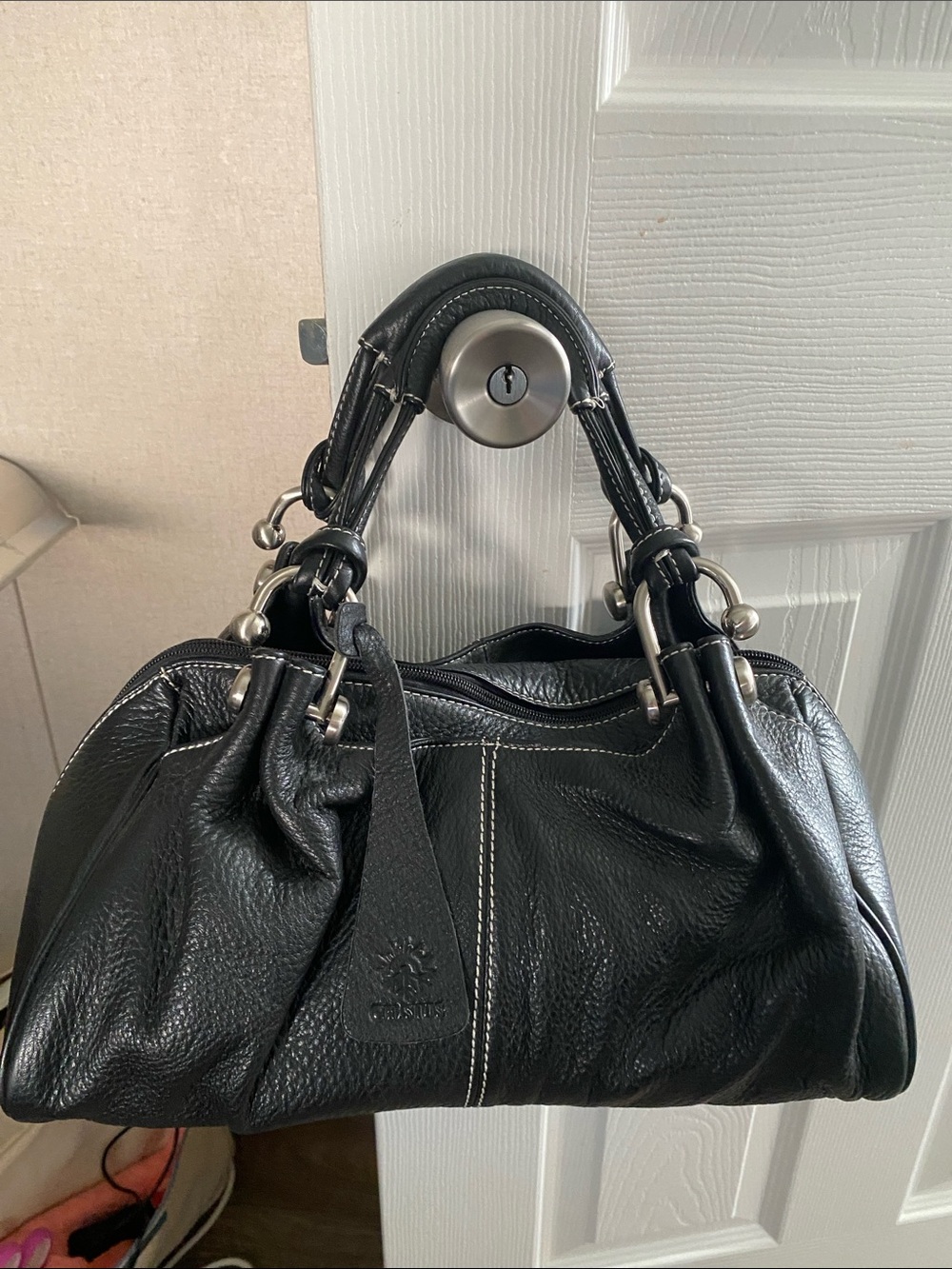 Black Leather Women's Shoulder Bag with Contrast Stitching